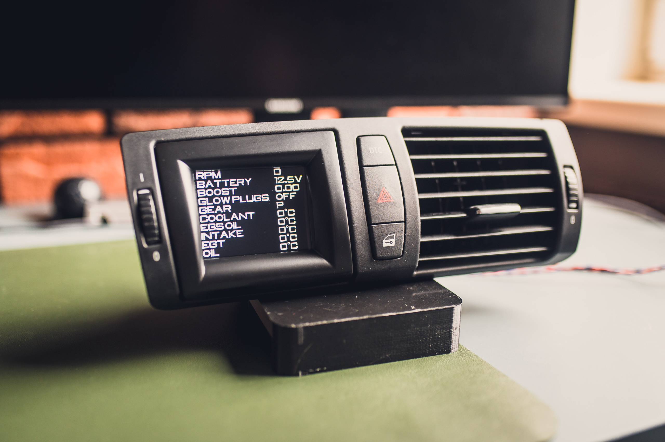 E81/E82/E87 VentGauge CAN - Image 3