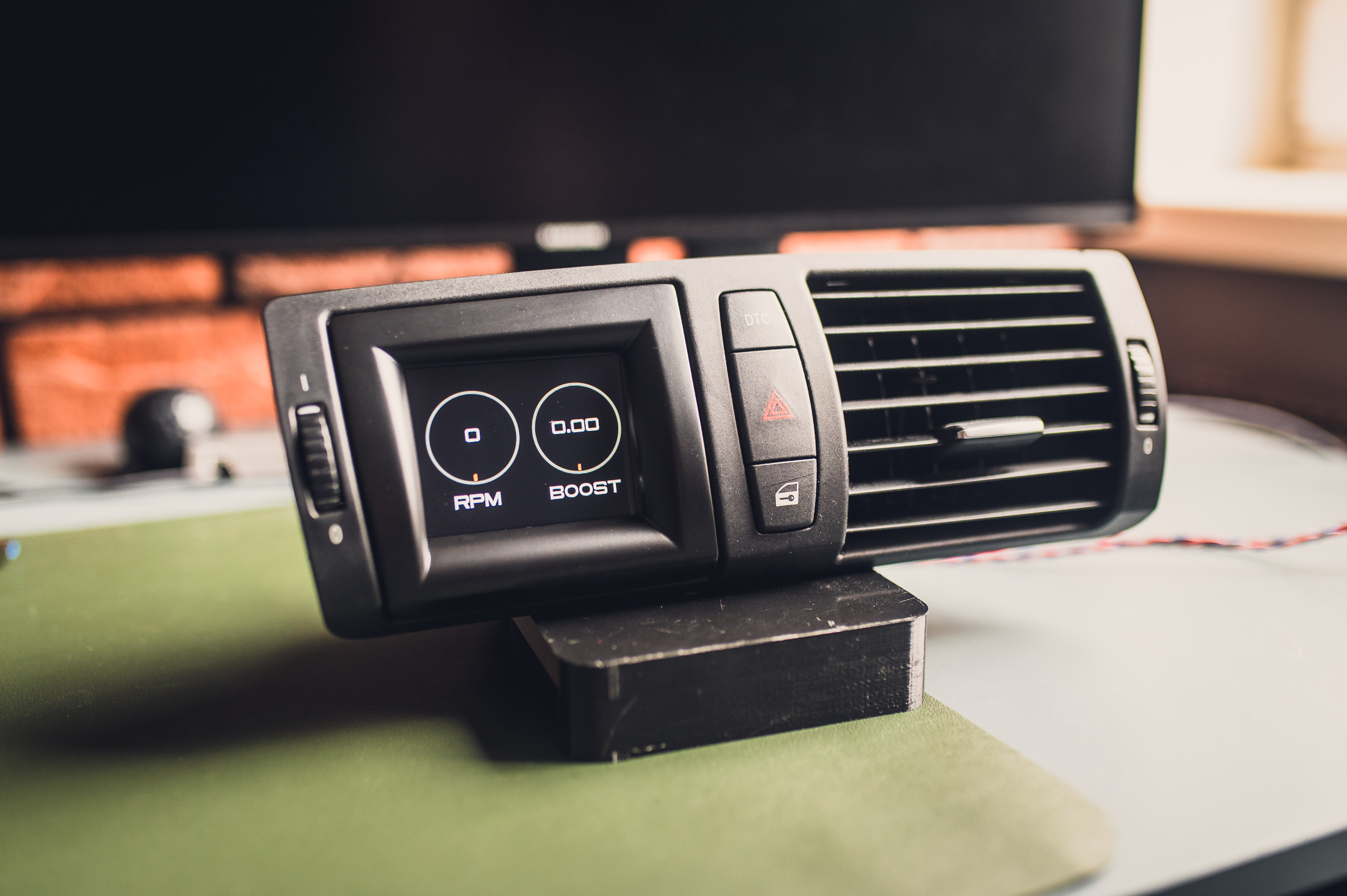 E81/E82/E87 VentGauge CAN - Image 4
