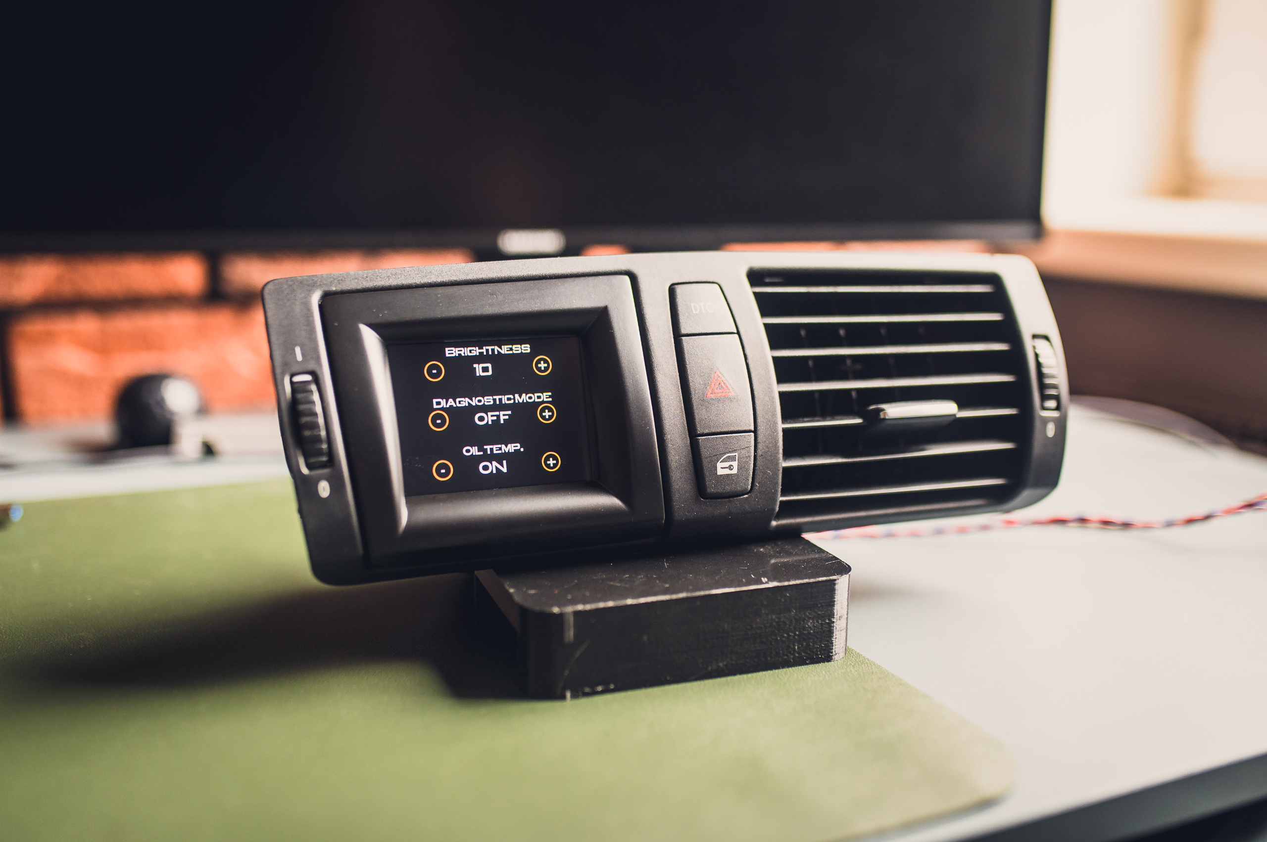 E81/E82/E87 VentGauge CAN - Image 6